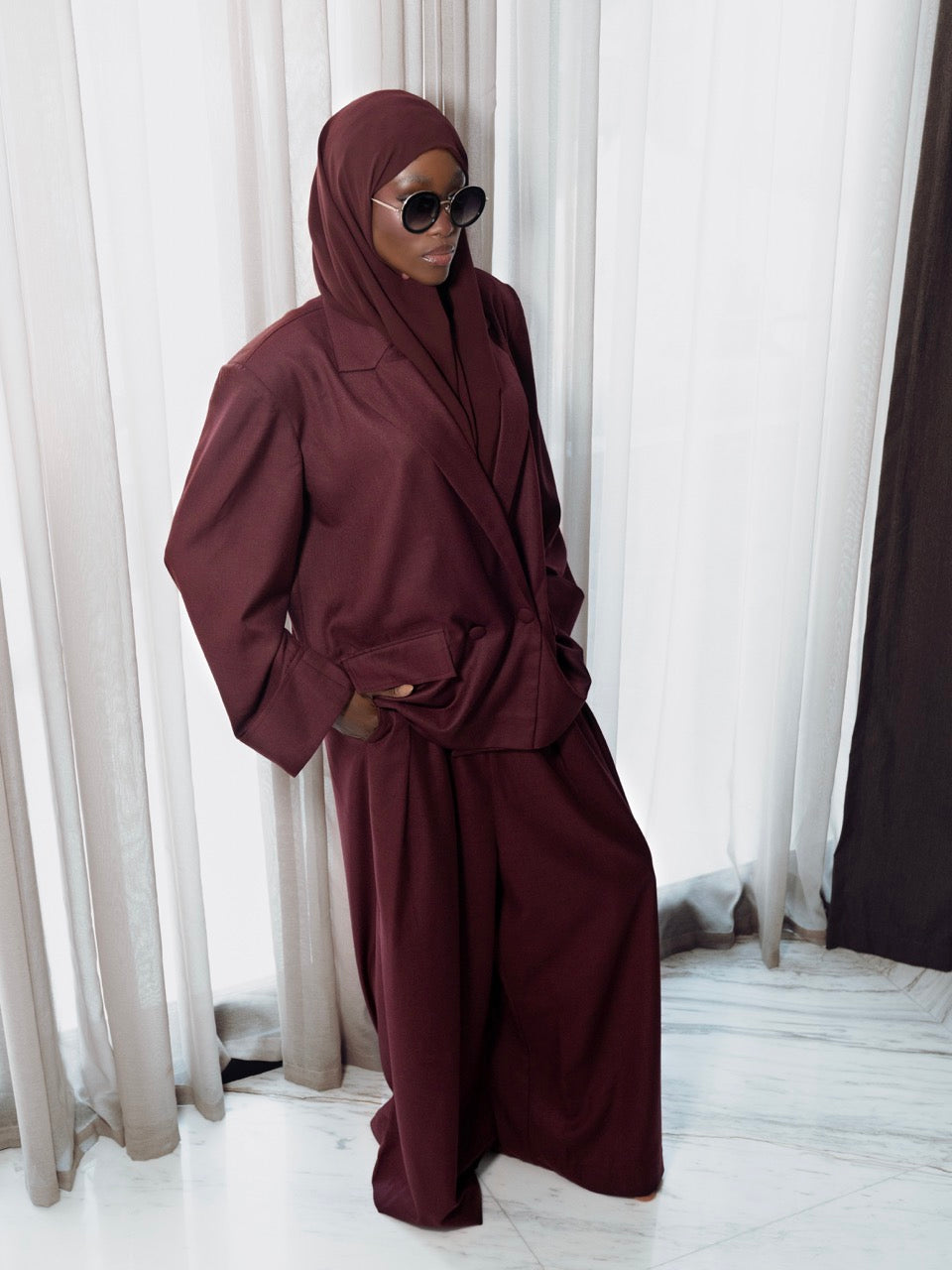 LINEA BURGUNDY ENSEMBLE