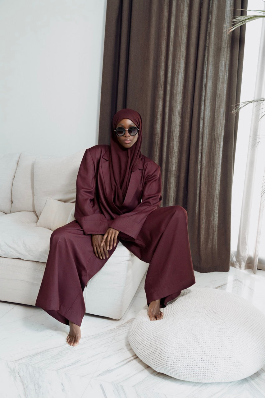 LINEA BURGUNDY ENSEMBLE