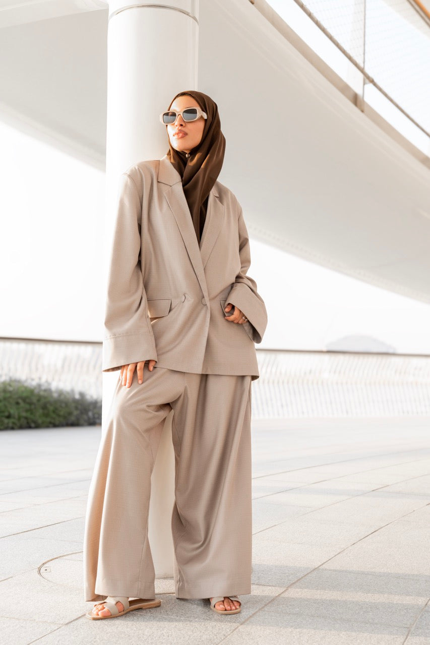 beige